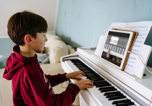 The Power of Customization in Online Piano Courses for Adults