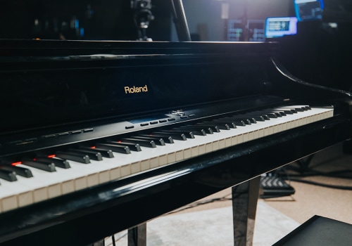 Mastering Technical Issues in Online Piano Courses for Adults